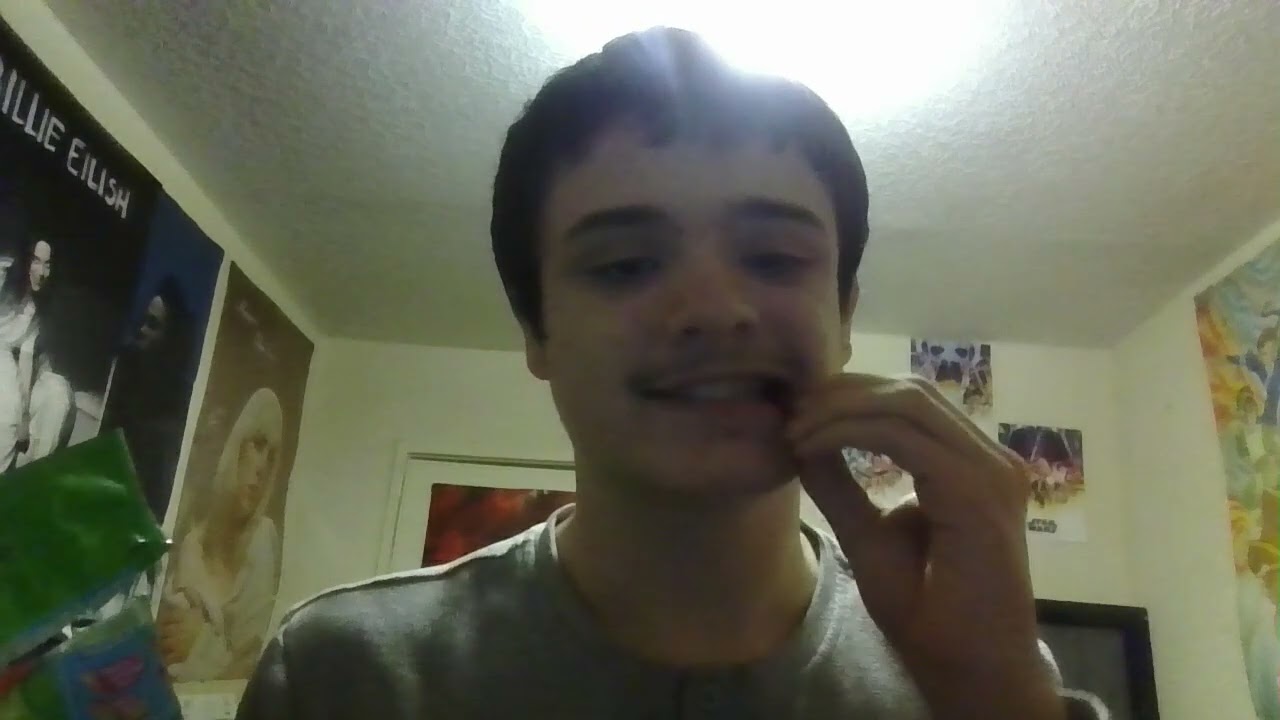 trying candy popsicles