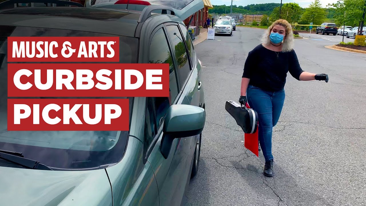 Curbside Pickup at Music & Arts