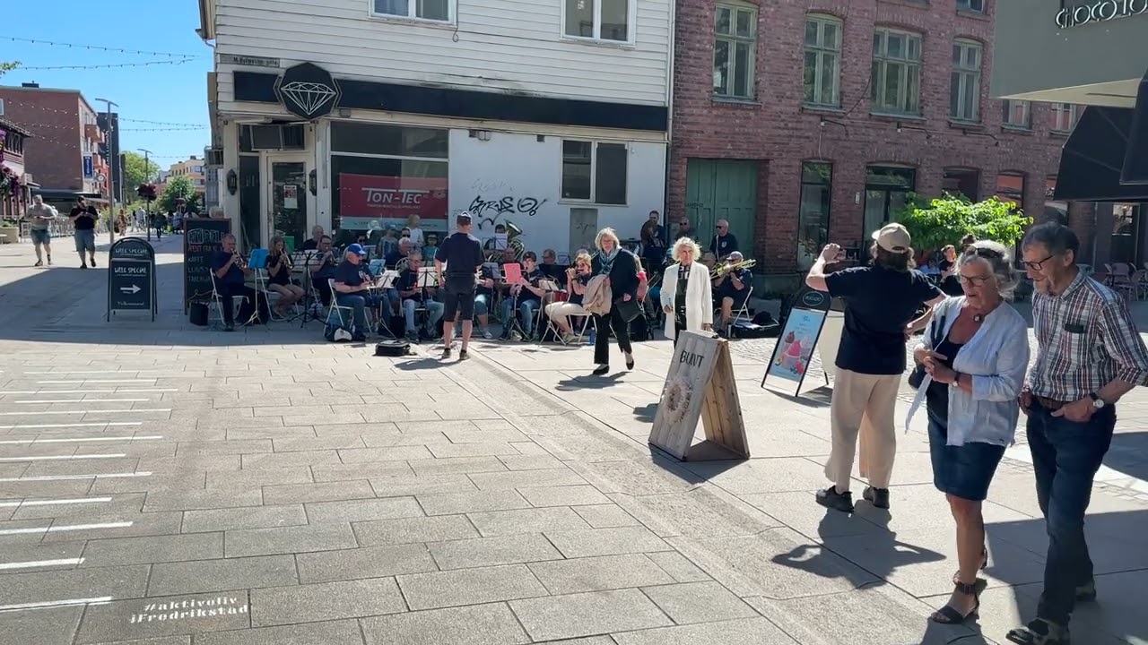 Hauge Musikkorps - fra sommerkonsert i Fredrikstad sentrum