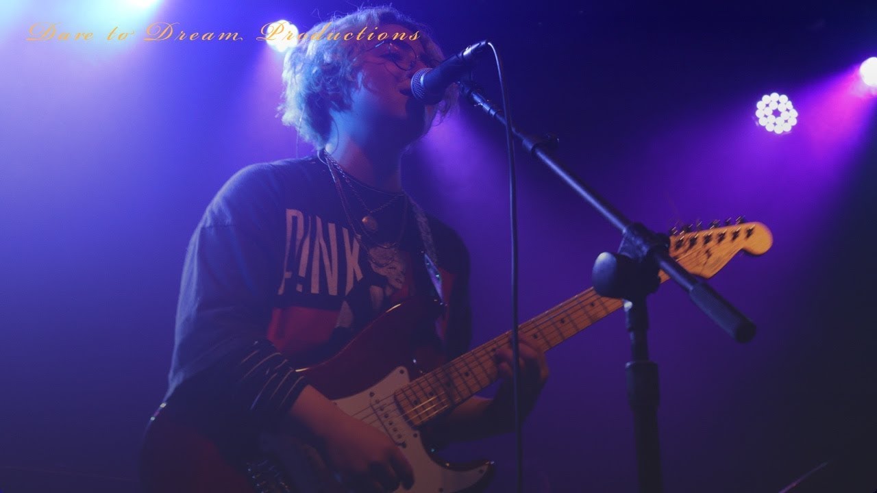Claud - Baby I Like You | LIVE @ Schaubas
