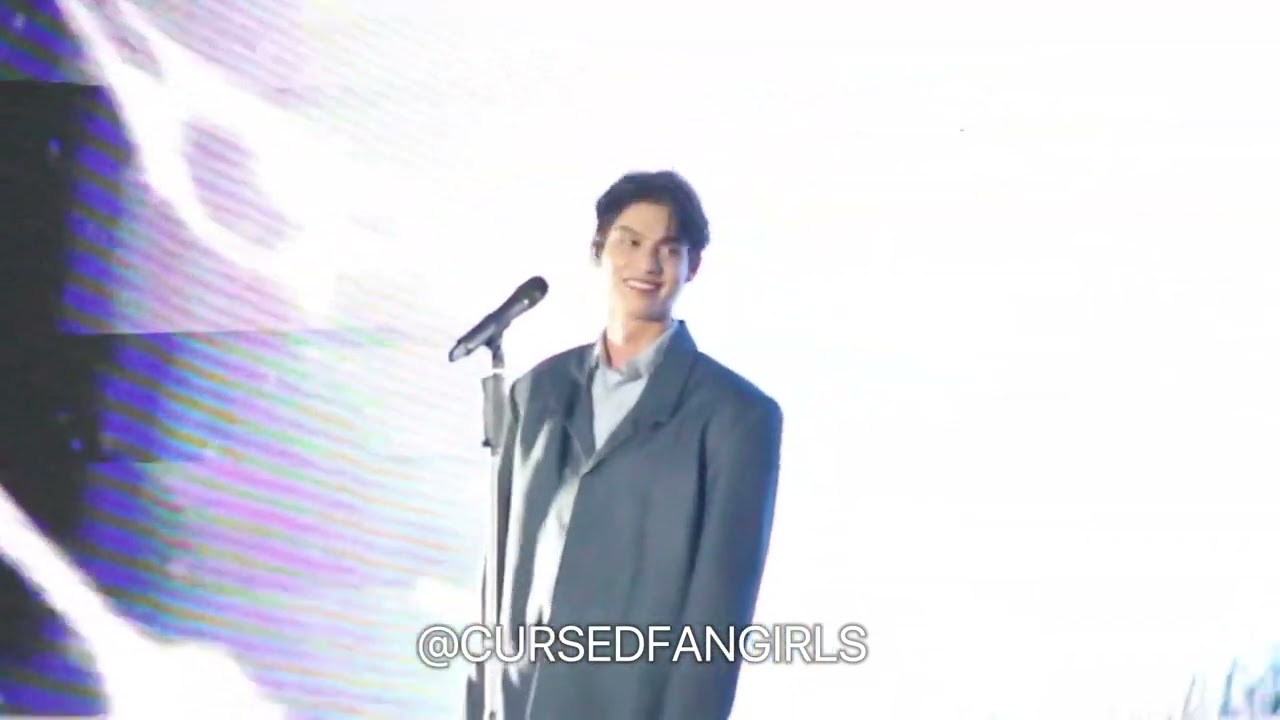 20221111 ระหว่างทาง (Good Time) Bright Vachirawit @Siam Square #Lazada1111LiveTH #bbrightvc