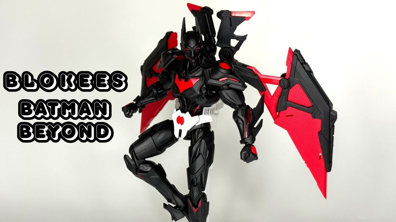 Обзор модели Blokees DC Champion Edition 02 Batman Beyond
