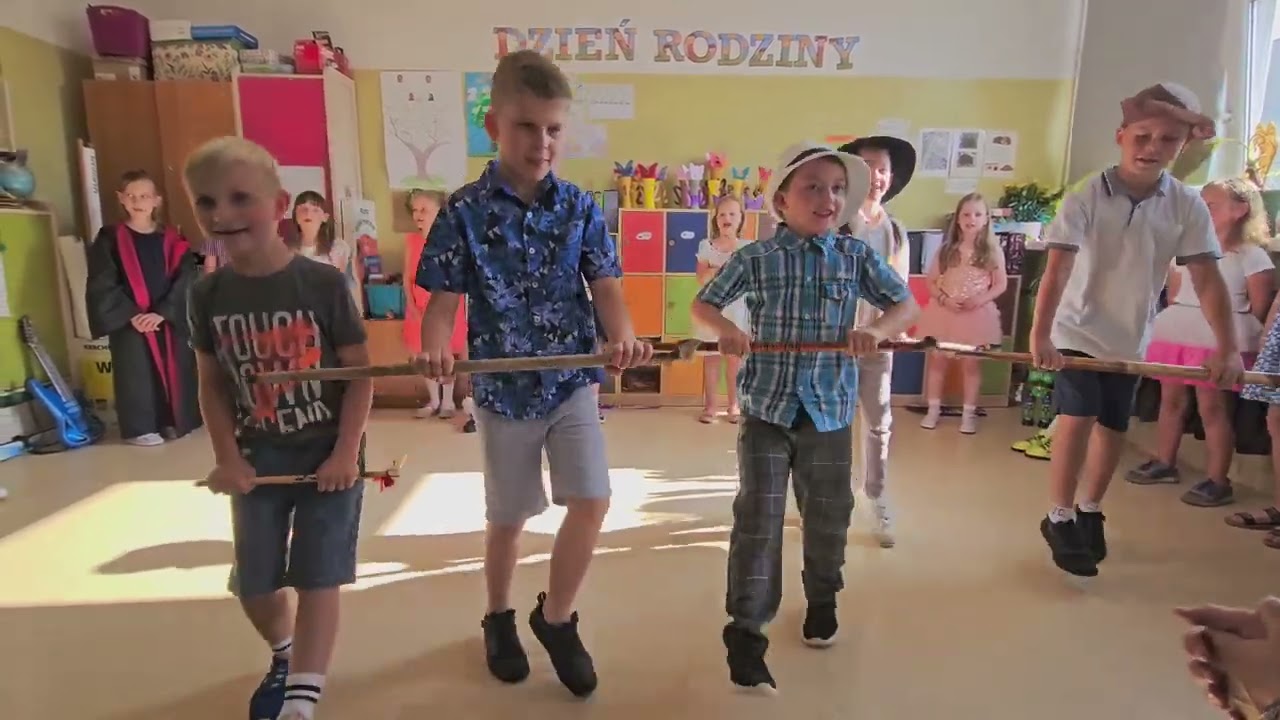 Dzień Rodziny 6.06.2025 ❤️klasa 1A 🏢 Szkoła Podstawowa nr 1 w Krzeszowicach 🫶