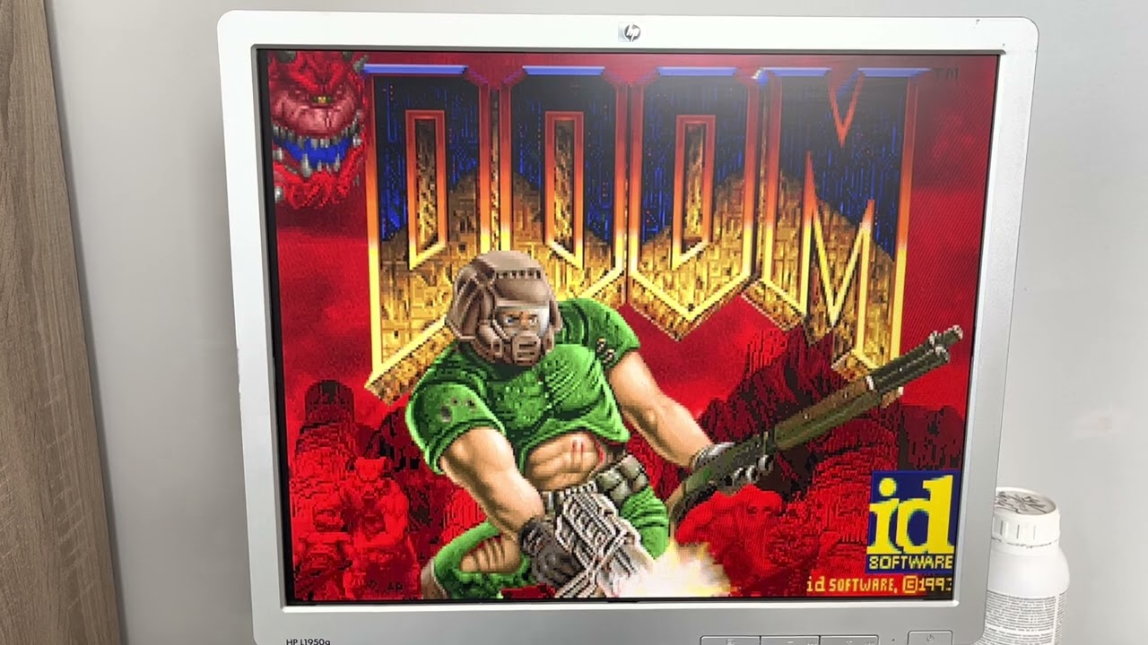 DOOM on 486SX 33 MHz 32MB RAM