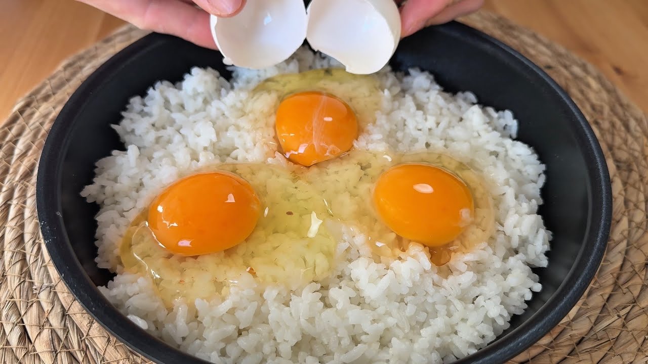 Just pour eggs over rice, and a miracle will happen! This is my mother's secret recipe!