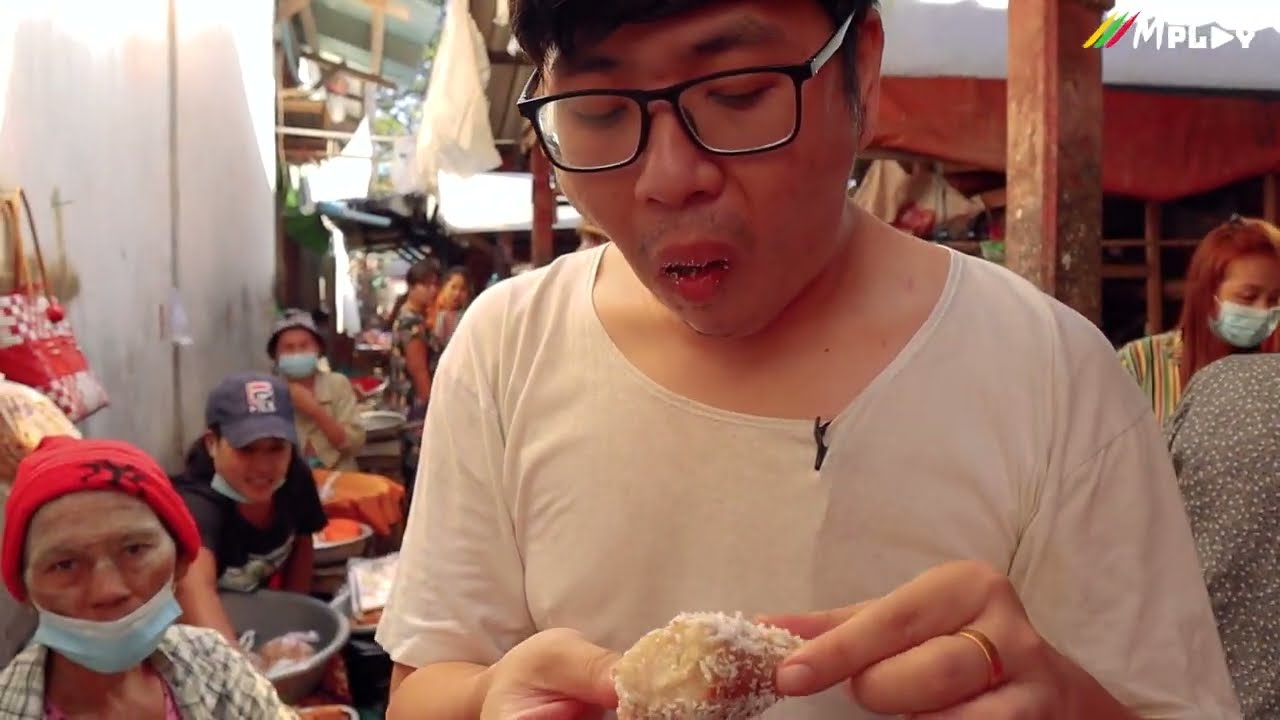 Old Street Food Stall at Chaung Thar Beach Markets -  Myanmar 🇲🇲 Street Food/ ရွှေသာယာ ဈေး