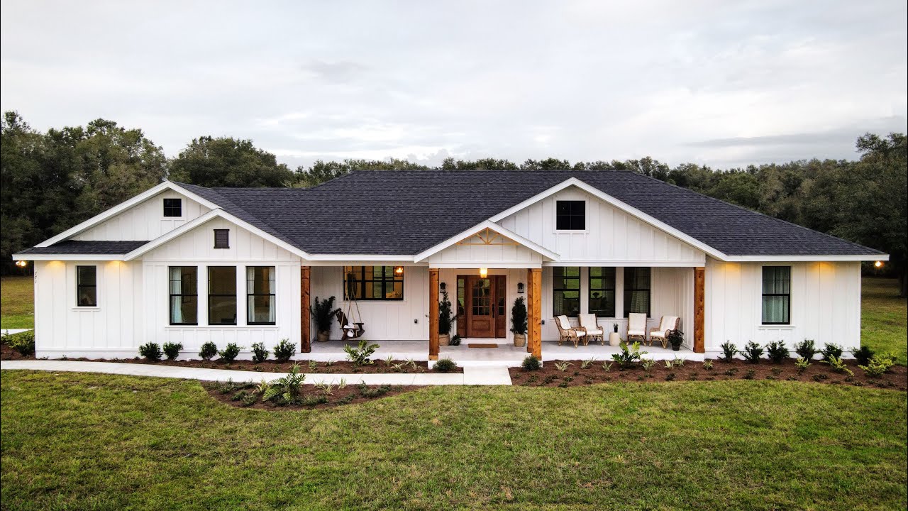 100 Day Dream Home Farmhouse Build Timelapse - 12