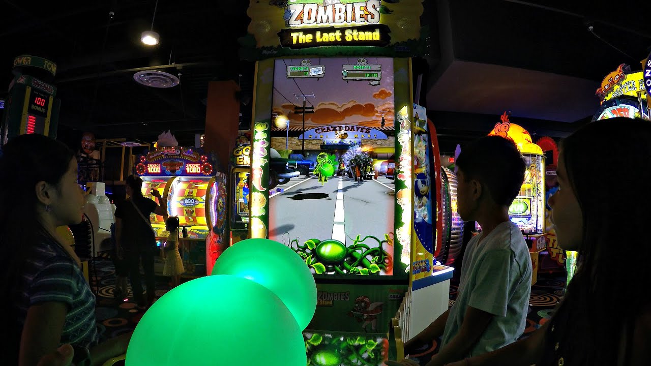 Plants Vs. Zombies The Last Stand Arcade Team Challenge Versus!