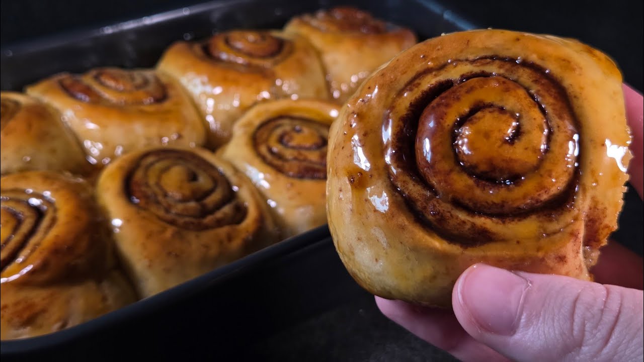 Saftige Zimtschnecken mit Karamell-Glasur | Vegan | Moriis Kitchen