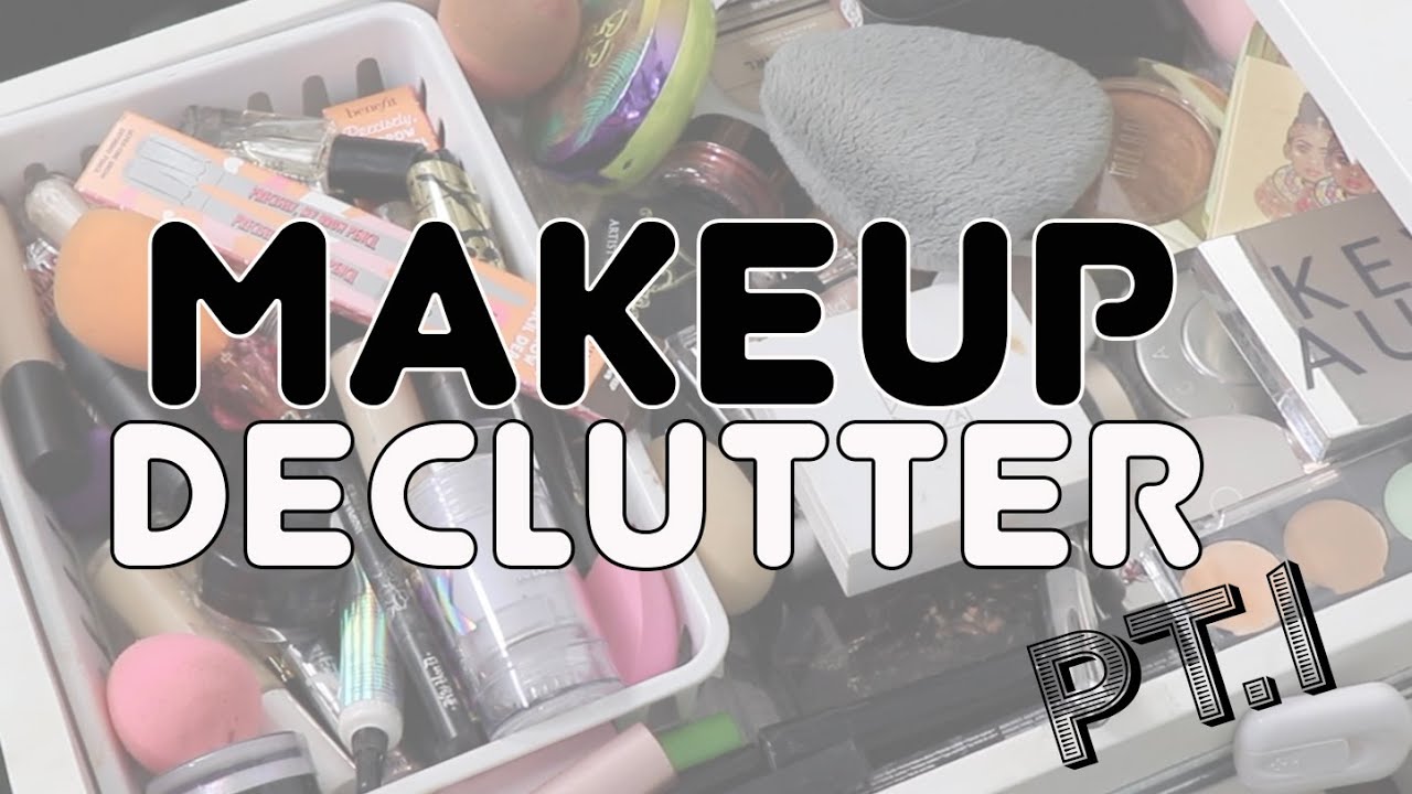 MAKEUP DECLUTTER! 2021 Cleaning out my makeup drawers part 1