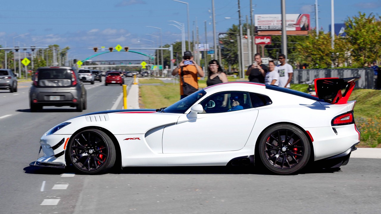 Winter Park Cars & Coffee | Pull outs and big flybys!! | November 2025
