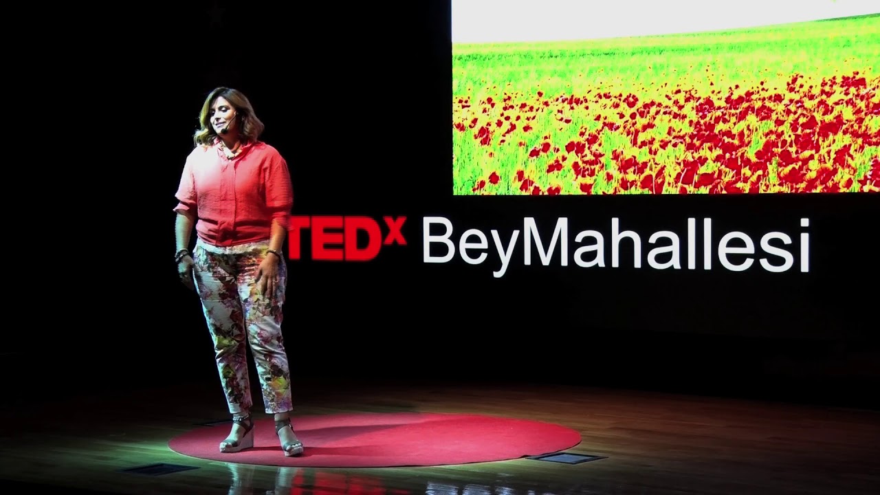 ''Kendinize güvenin, Güç sizsiniz...'' | Gül AKBALABAN | TEDxBeyMahallesi