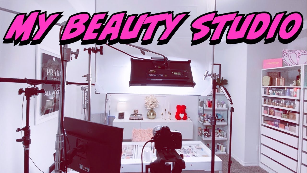 STUDIO + BEAUTY ROOM TOUR & FILMING EQUIPMENT SET UP | Ashley Rosales