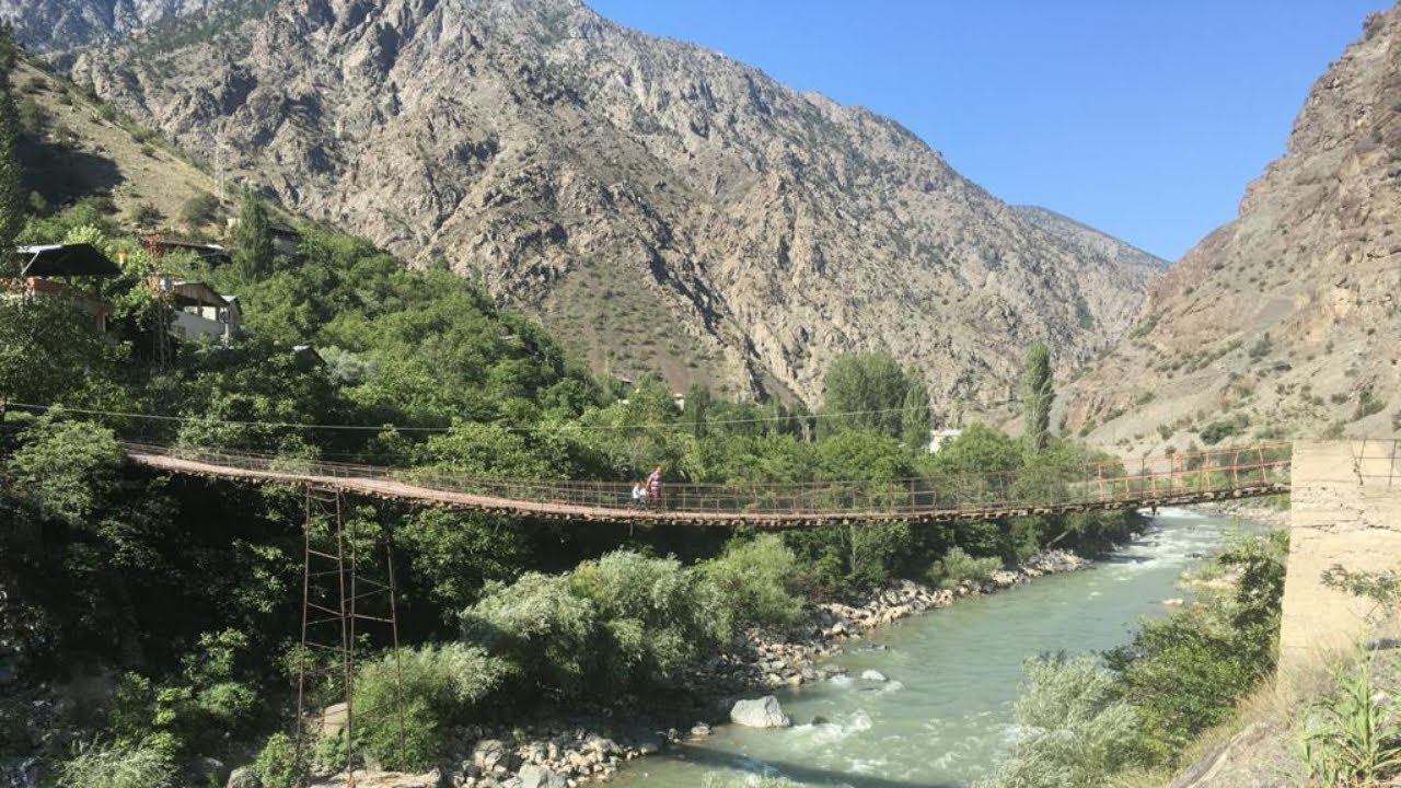 IRMAKYANI KÖYÜ(YUKARI KOLİK) ASMA KÖPRÜSÜ VE KÖYÜN İÇİNDEN MANZARALAR