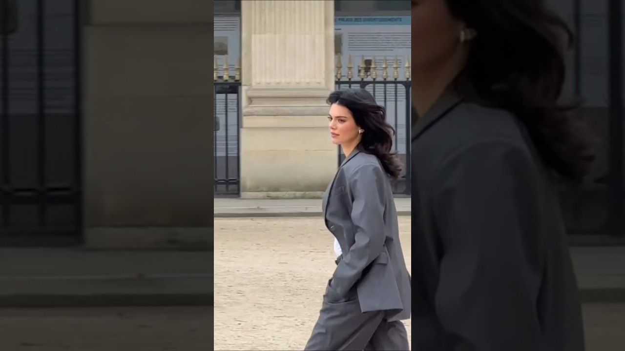 kendall jenner for L'Or&eacute;al Paris #kendalljenner #fashion #walk #runway #model #trending