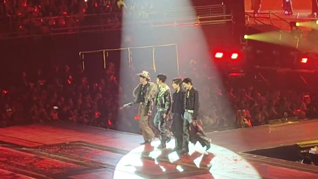 [Fancam] 13.02.2026 RISER CONCERT THE FIRST RISE JASP.ER - ถอด (TAKE IT OFF) #RISERCONCERTD1