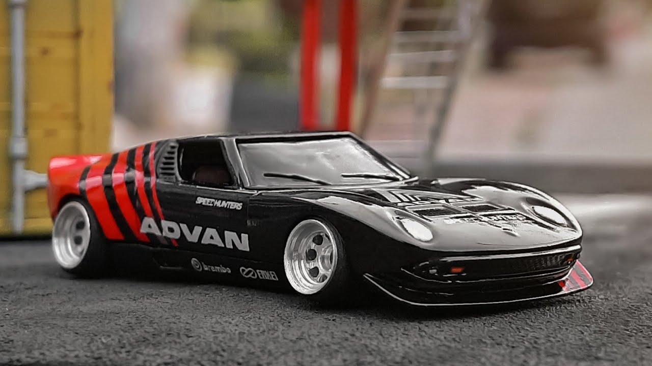 MATCHBOX LAMBORGHINI MIURA ADVAN