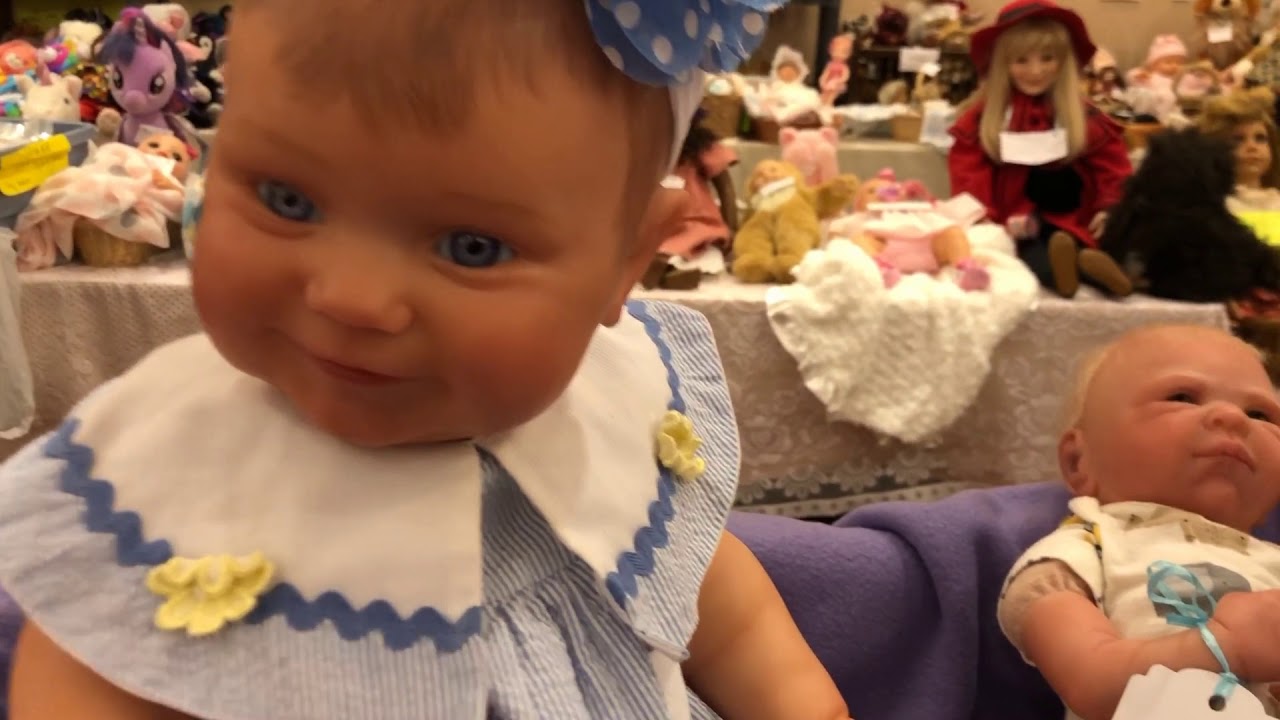 Naperville Doll Show REBORN MEET UP & Me changing my Reborn Baby in Public Funny Footage😂