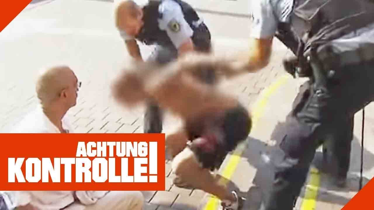 Böllern am Bahnhof! Mann wehrt sich gegen Polizei! | Achtung Kontrolle | Kabel Eins