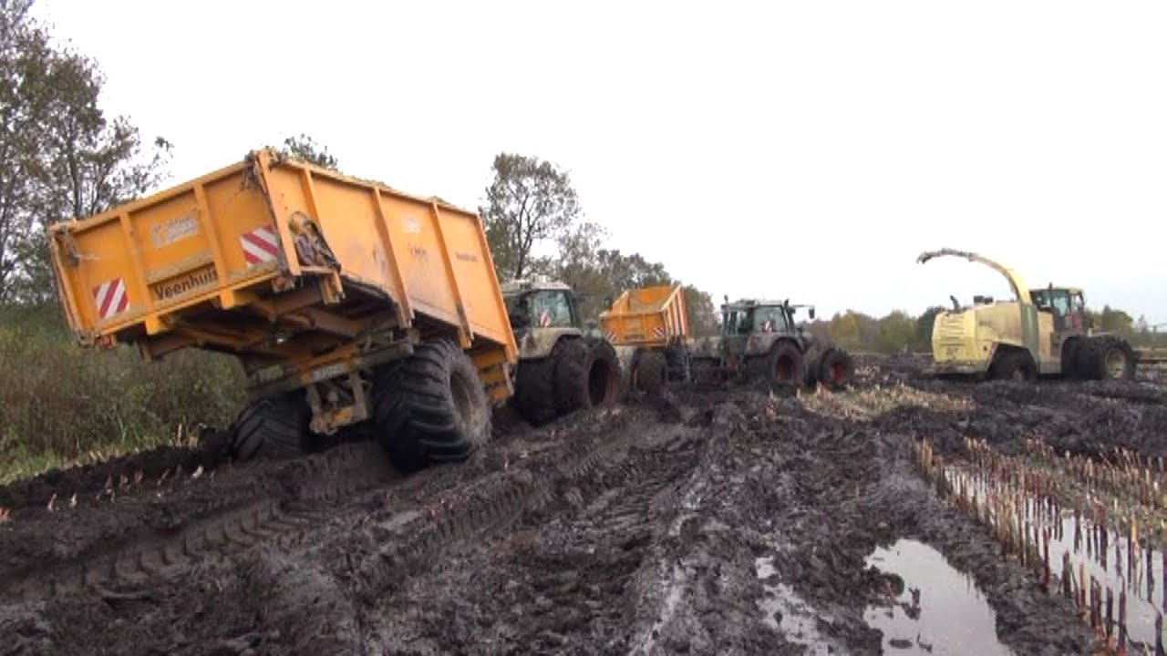 Maïs 2012|Krone 1100 met dubbellucht|14 rijer| Fendt 930 voor en achter dubbellucht|Schlammschlacht