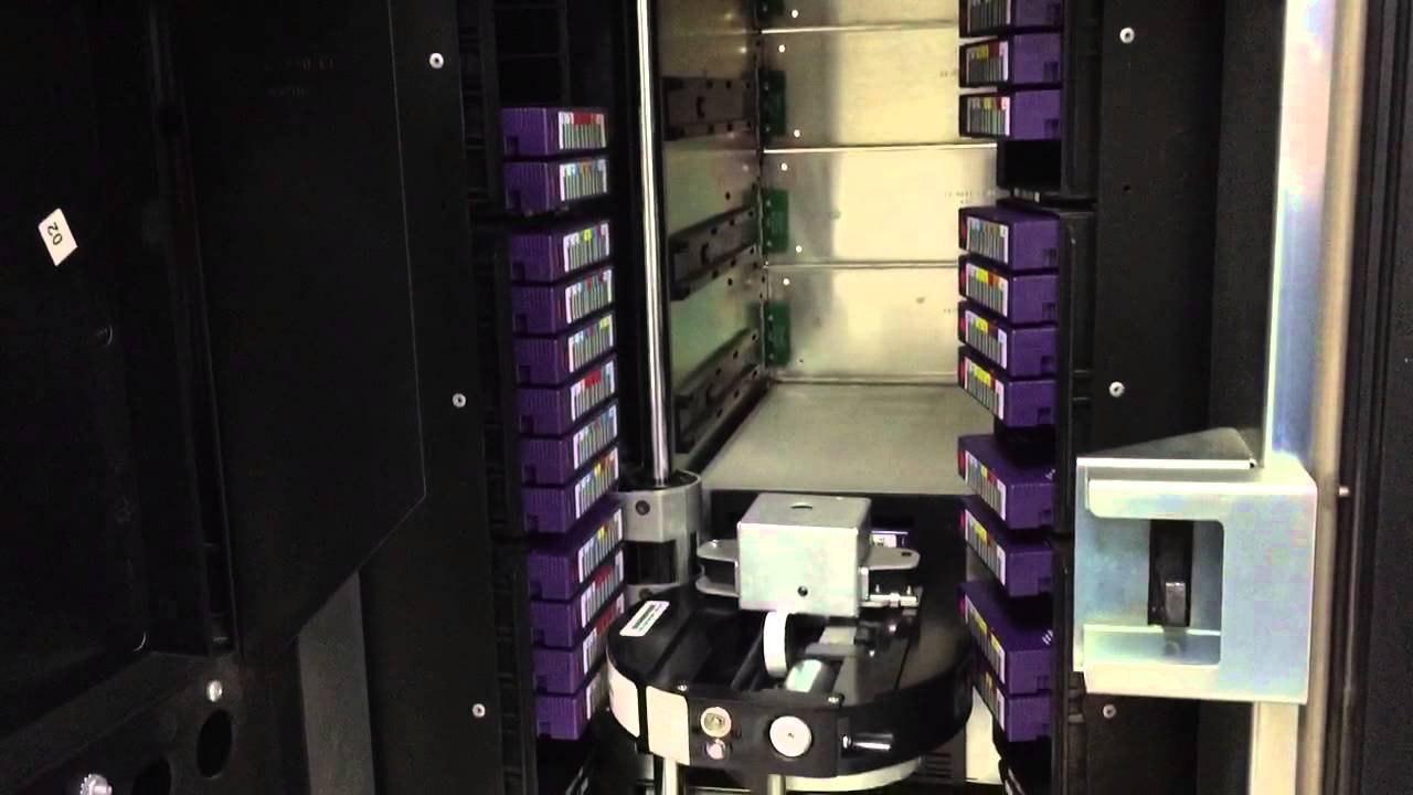 3583 IBM LTO tape library, picker motion