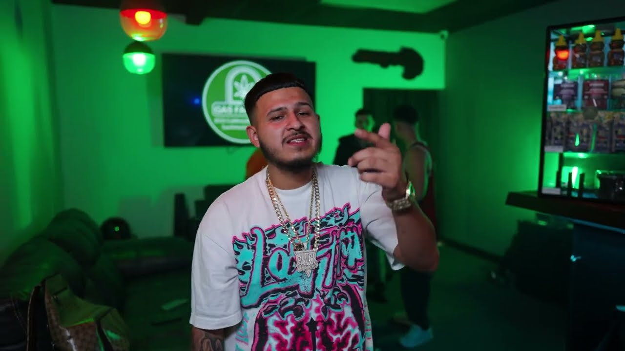 LIL M3D- SLIDE (official music video)
