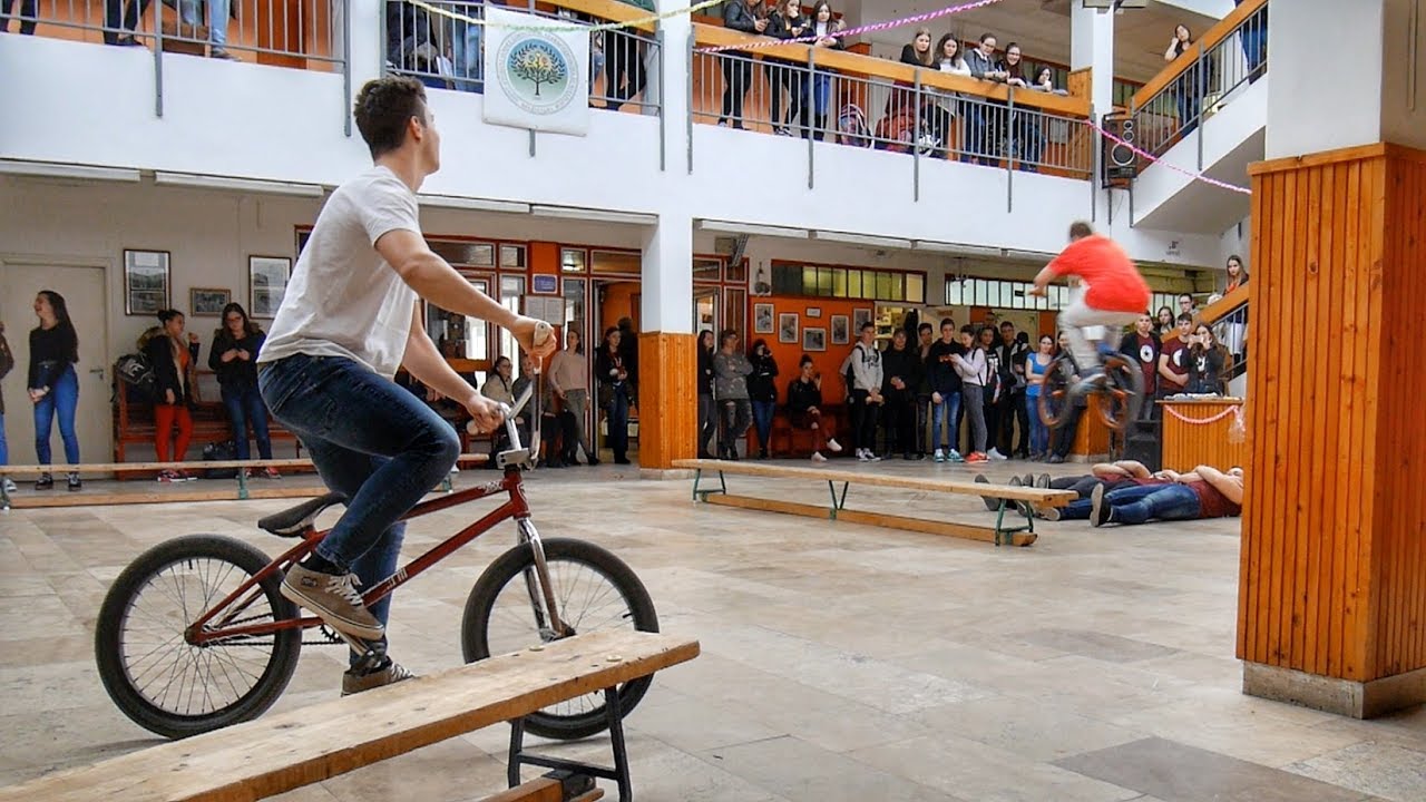 Ismét két keréken! (BMX Bemutató)