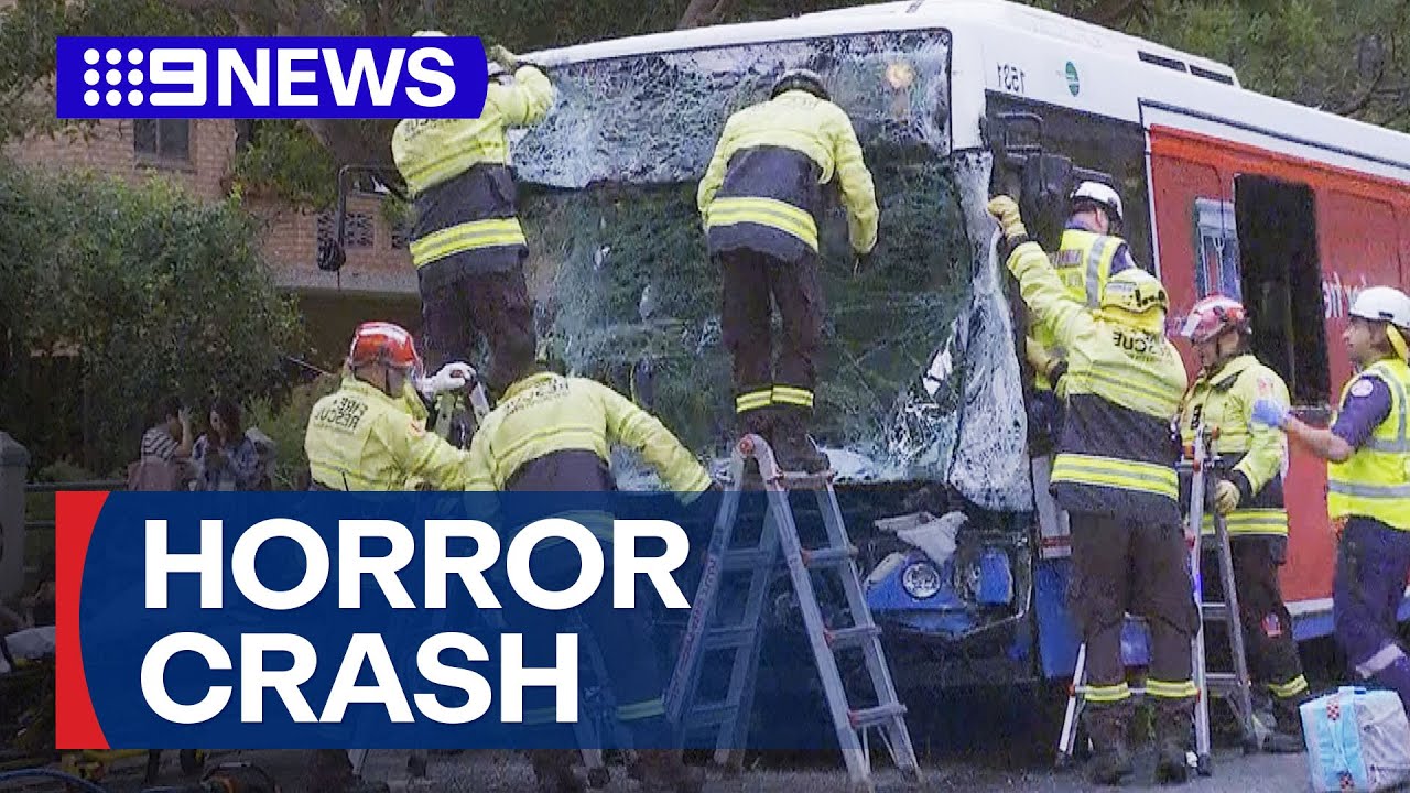 Passengers detail chaos after horror bus crash | 9 News Australia