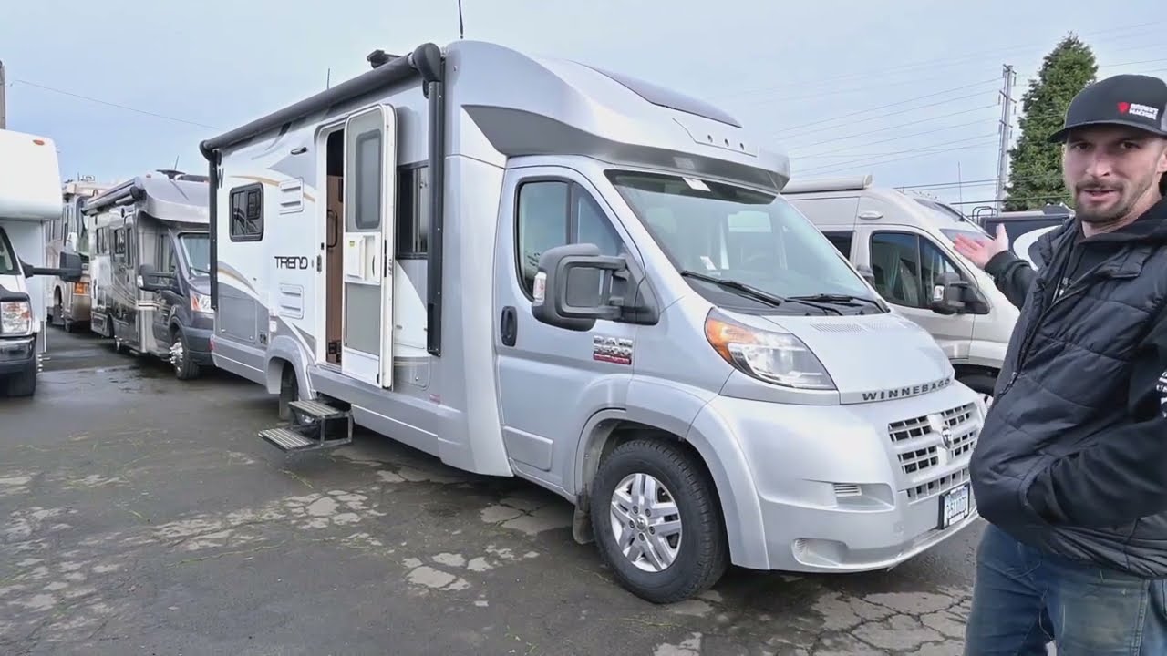 RV Sales of Oregon 2014 Winnebago Trend Stock # CM2736