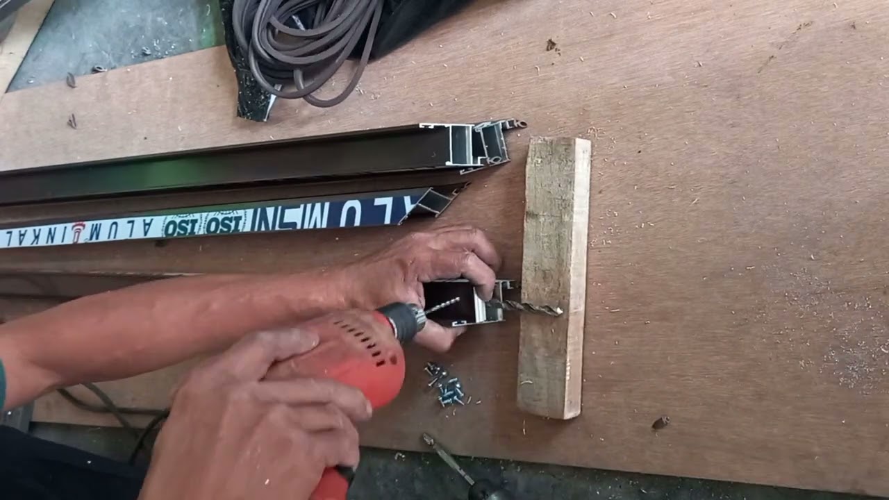 cara membuat jendela aluminium
