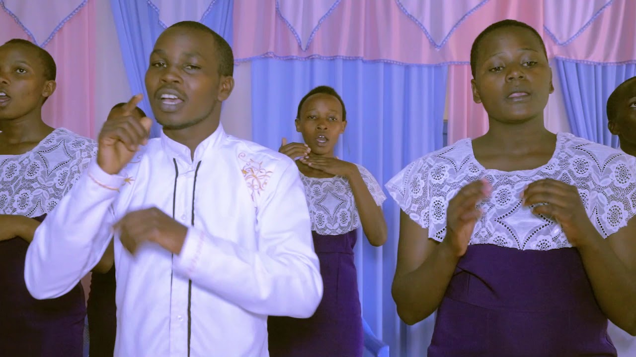 Ametutendea Makuu || AY CHOIR KITIE