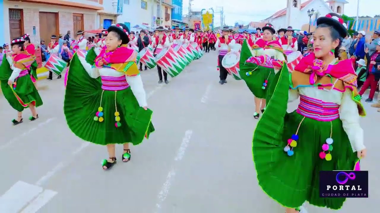Sikuris Internacional Huarihuma de Rosaspata   Fiesta de las Cruces   Huancané 2025 B
