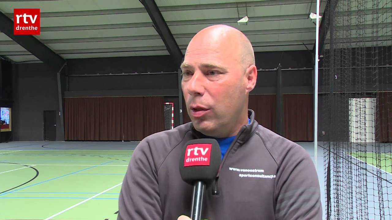 Van Oostrum uit ongezouten kritiek op FC Emmen
