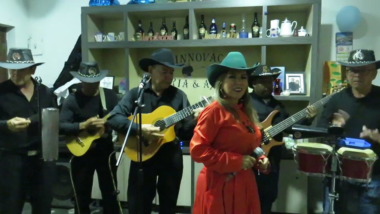 SOLITA PARA MI - Duo innovacion - Gloria y Alonso