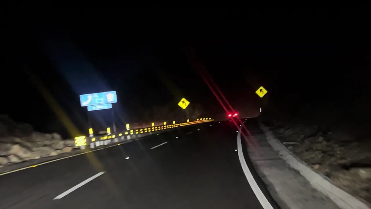 La Rumorosa de noche, un 1 de marzo de 2025, Baja California, México  #carretera #rumorosa #video