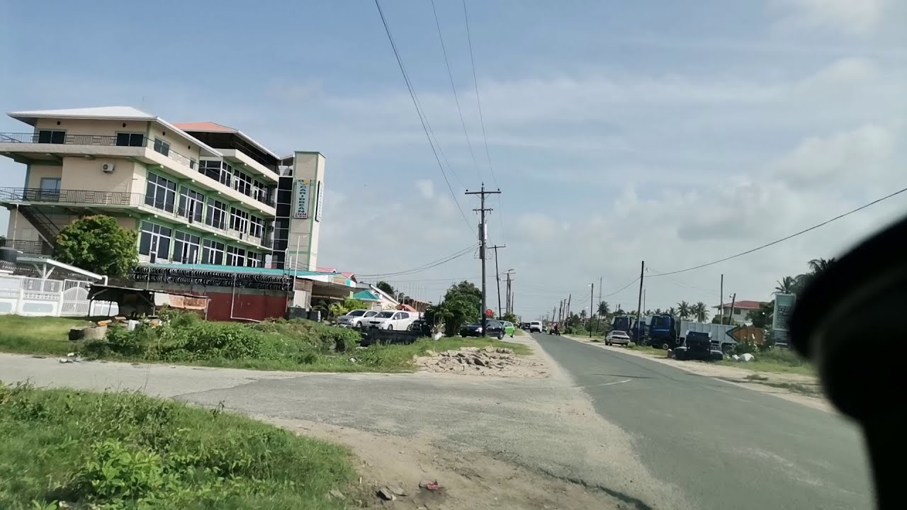 GUYANA:AGRICULTURE ROAD, EAST COAST DEMERARA