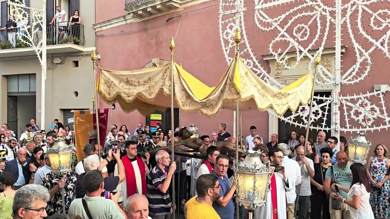 Arnesano (Lecce) uscita processione del Santissimo Crocifisso 7 luglio 2024