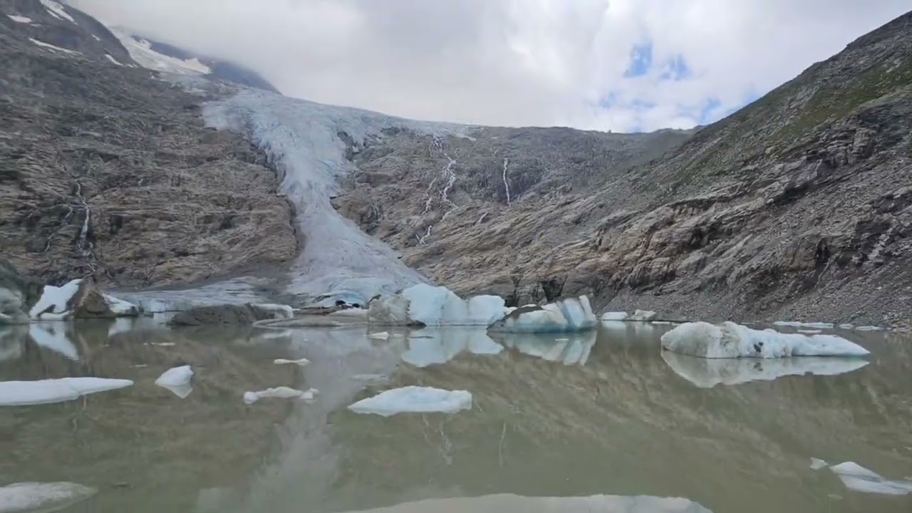 Wanderung zum Gletscher (Gletscherweg Innergschlöss)
