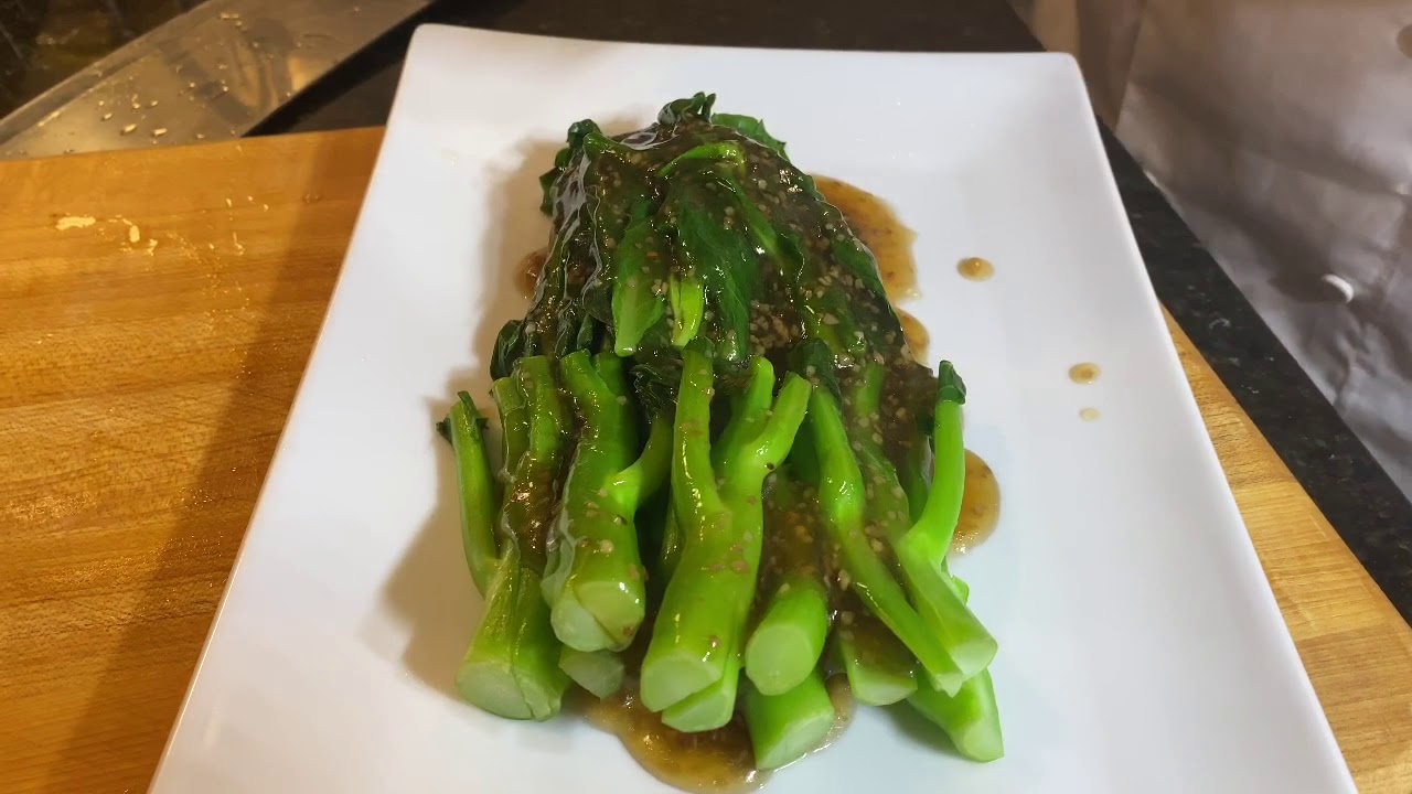 Cải làn dầu hào - Chinese Broccoli With Garlic Oyster Sauce