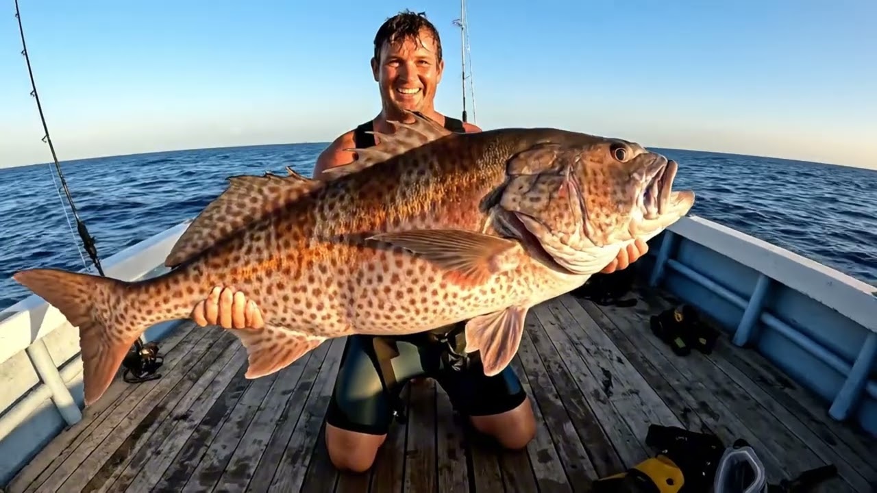 mero de 35 kg pesca profunda de Jesus Jimenez Reyes del quipo Polosub y CarbonioGFT
