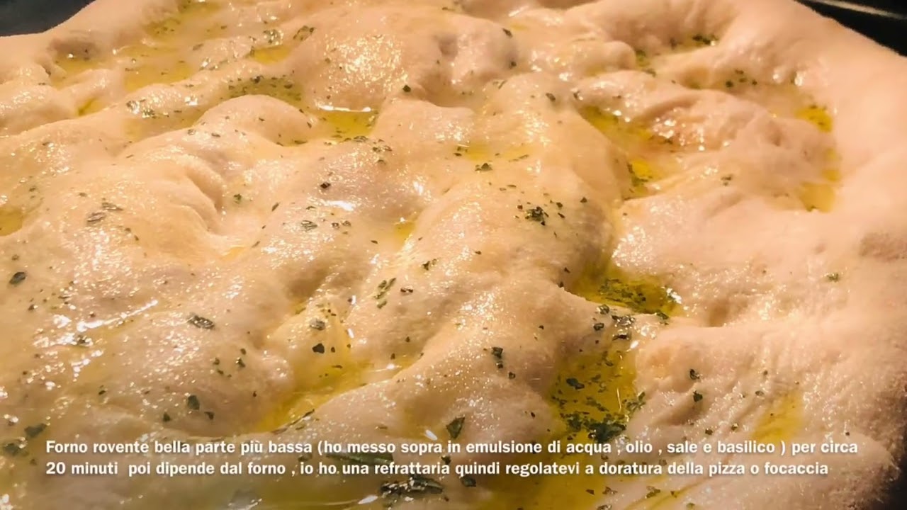Impasto 100%biga ( nel video manca il malto o miele da aggiungere insieme al sale )