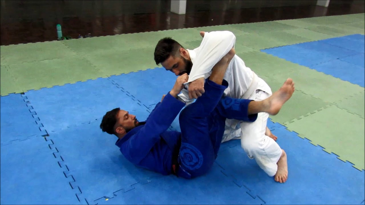 Aprenda Lutar  Jiu Jitsu com as Alavancas Corretas Sem Uso de Força
