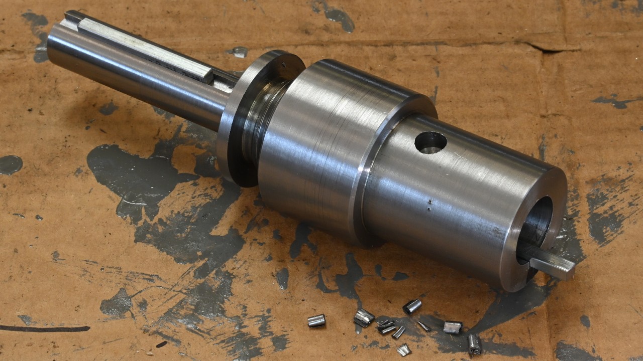 Yates American B244 - Ep46 - New Drive Motor Extension Collar