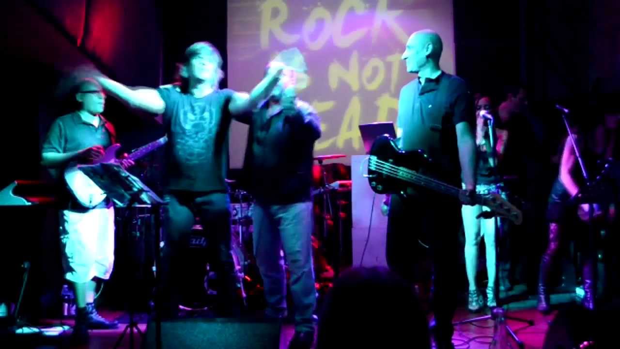 IDENTIKIT -06- Quiero parar de caer - 24/03/12- McNamara