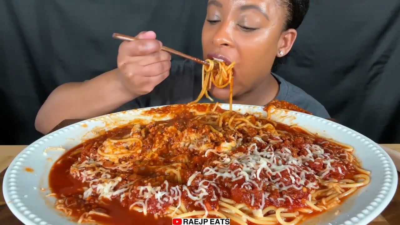ASMR MUKBANG CHEESY TOMATO SAUCE SPAGHETTI PASTA MUKBANG ASMR 먹방 REAL EATING SOUND
