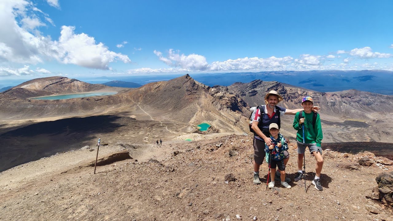 20km Tongariro alpine pass, NZ. 'Worlds Greatest Day Hike' with  6 & 12 year old