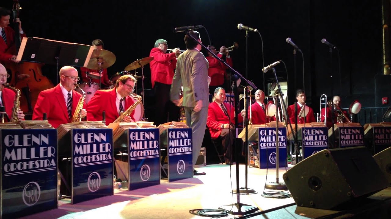 One O'Clock Jump-- Glenn Miller Orchestra, Salinas 8/26/15