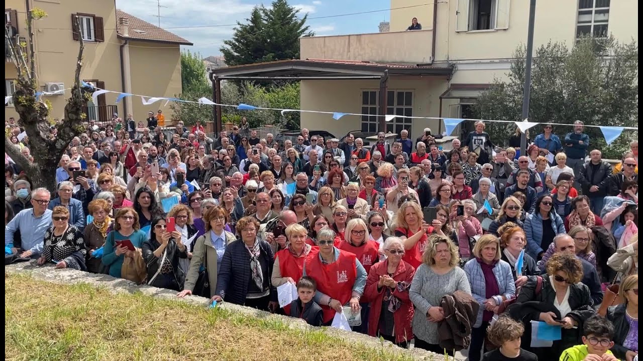 PALOMBARO - Partenza in elicottero della Madonna di Fatima
