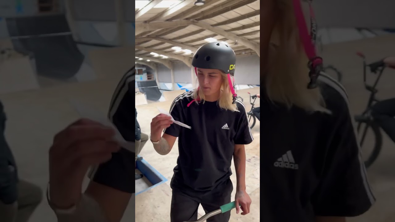 Pro Scooter Girls Vs Pick a Trick Challenge 🔥