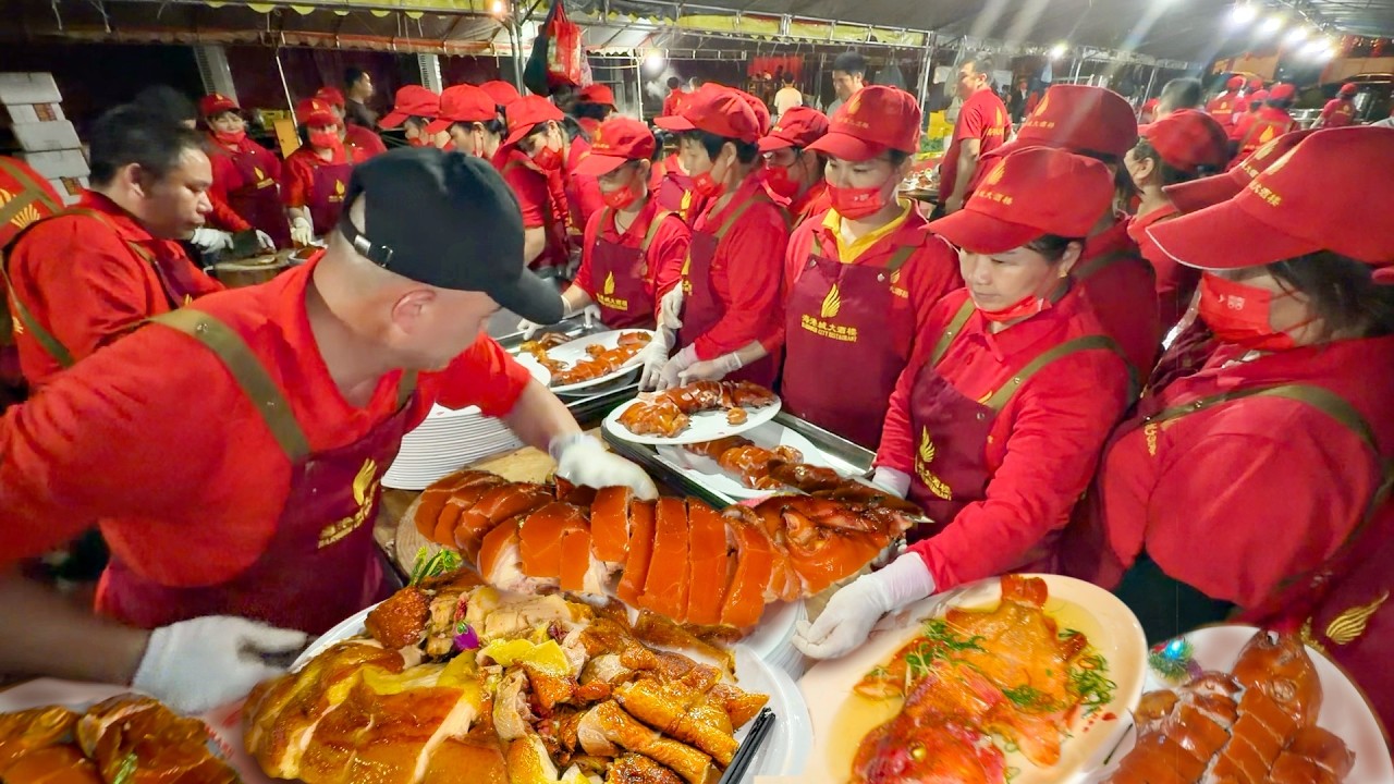 1500-Guest Ultra Luxurious Chinese Village Wedding Feast: Stunning Venue & Cantonese Cooking